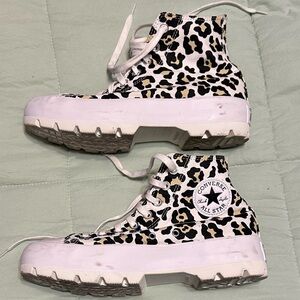 women's cheetah platform converse 🐆
worn once my first day of senior year!